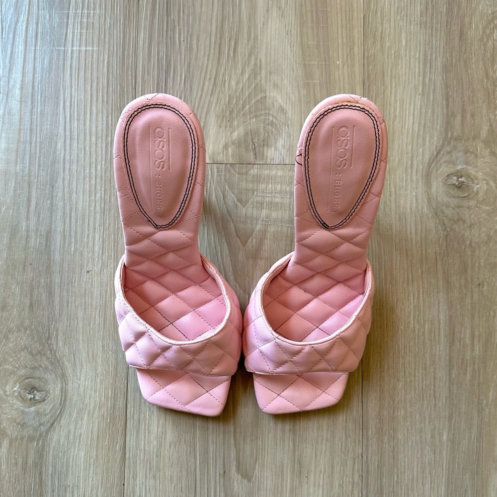 Bubblegum pink heels